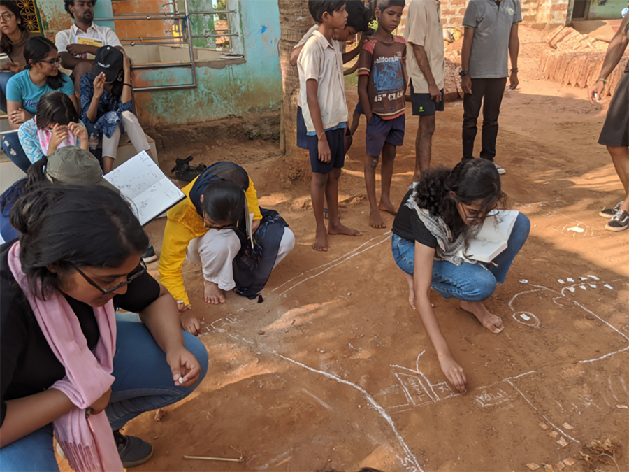 During our time at ‘Mangalajodi’ village in Odisha, students exercised a mapping activity. The activity spanned over 3 days, engaging the students with the residents of the village, familiarizing with the space and understanding the cultural landmarks. 